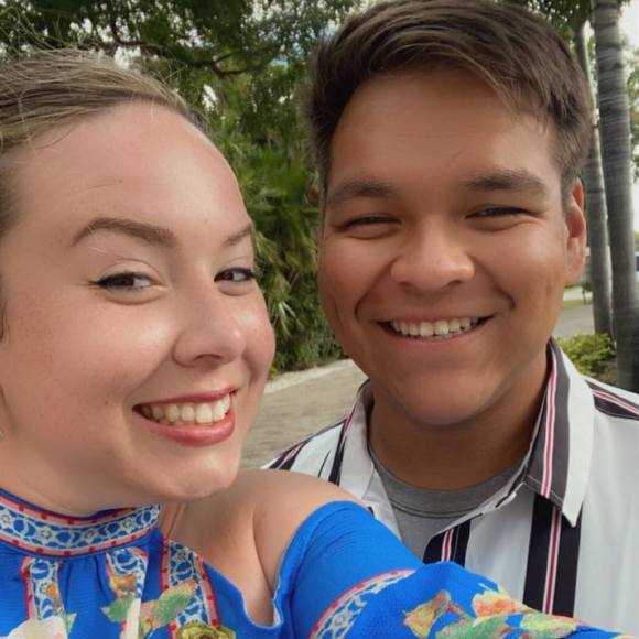 Meet your Posher, Julia - Picture 1 of 1